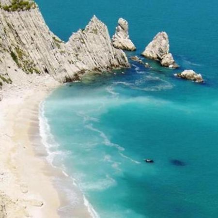 포르토 포텐자 피세나 La Casa Al Mare Di Giulia 아파트 외부 사진